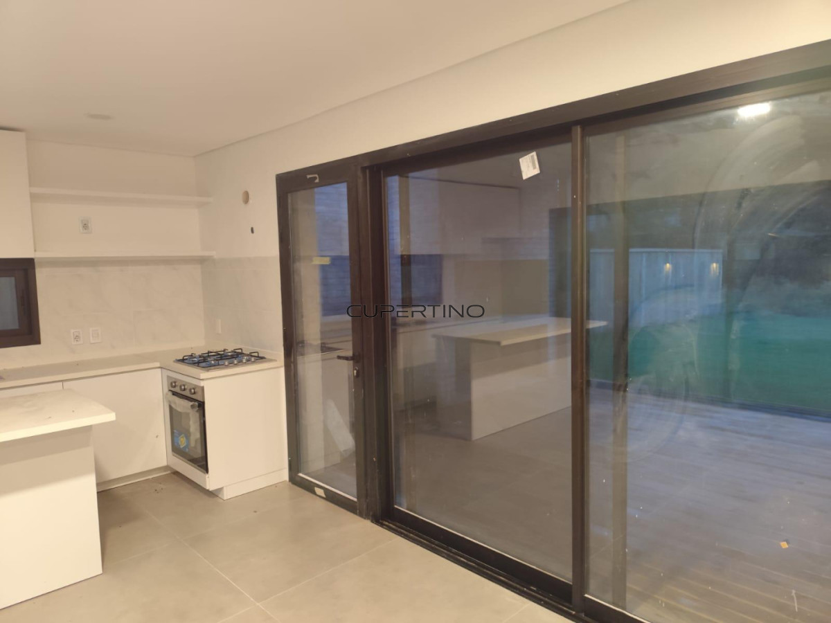CASA ALQUILER ANUAL Y VENTA CASA 3 DORMITORIOS — foto 5