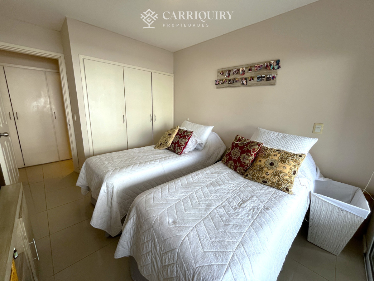 Apartamento ID.10350 - Venta de Apartamento con 2 dormitorios y parrillero propio en Aidy Grill, Punta del Este