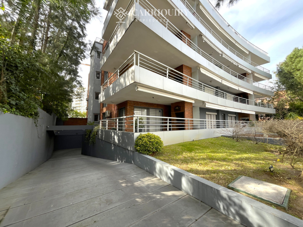 Apartamento ID.10350 - Venta de Apartamento con 2 dormitorios y parrillero propio en Aidy Grill, Punta del Este
