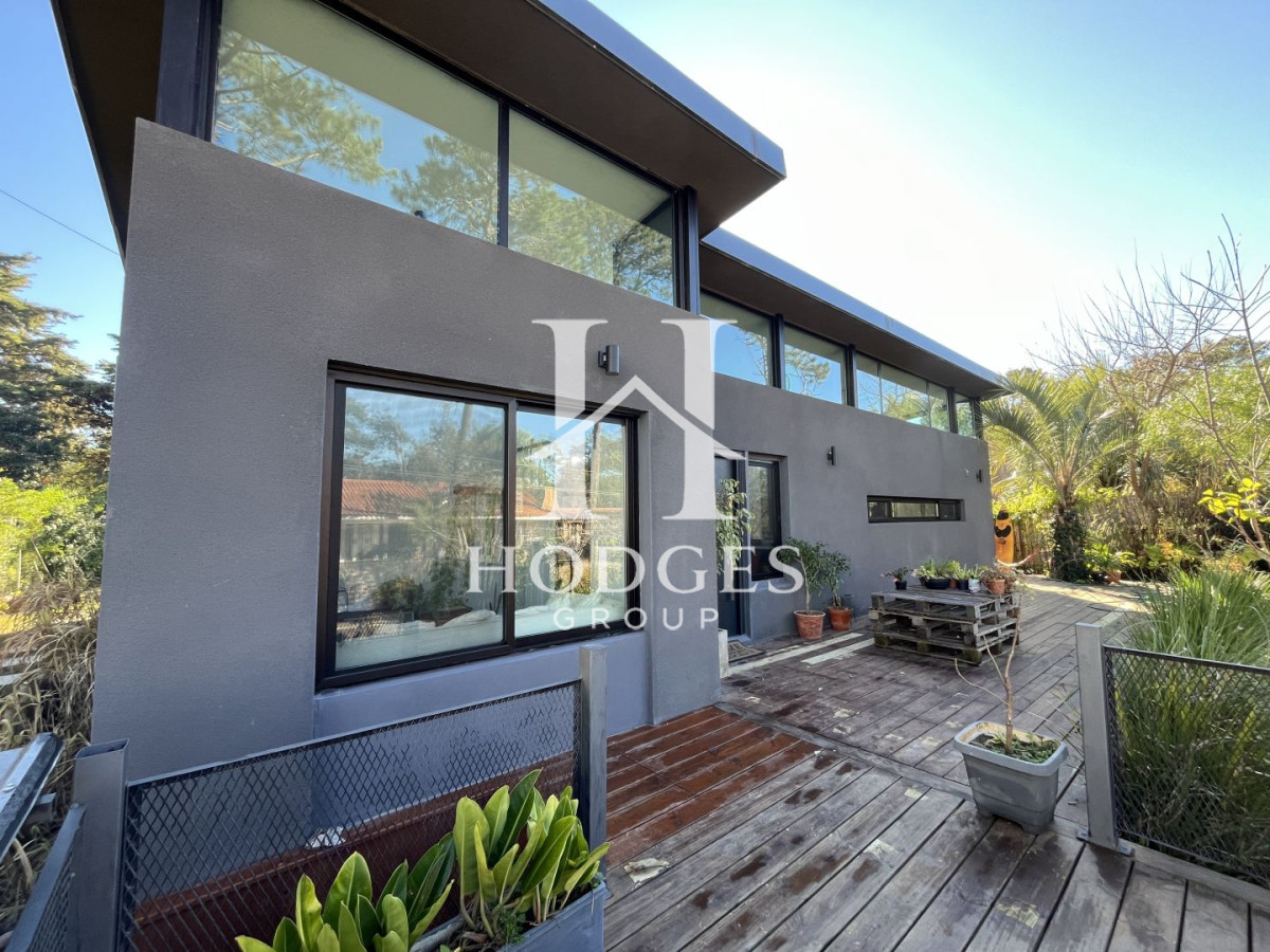 Casa ID.81 - Casa en venta con 3 Dormitorios en Lugano, Punta del Este