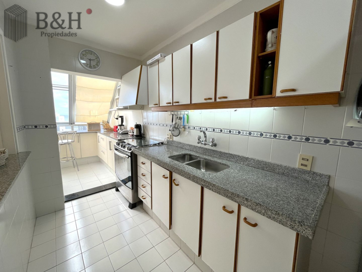 Apartamento ID.7743 - Penthouse en Venta con 4 dormitorios Playa Brava, Punta del Este