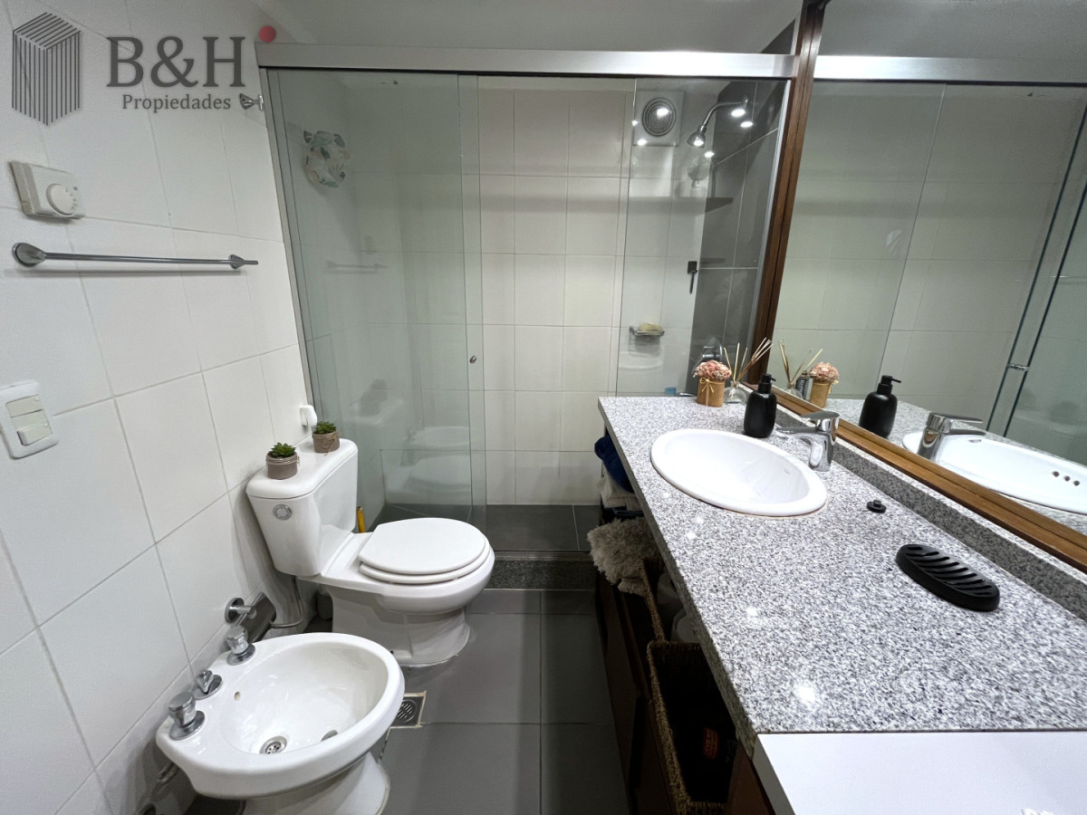 Apartamento ID.7750 - Venta de Apartamento con 2 dormitorios y parrillero propio en Aidy Grill, Punta del Este