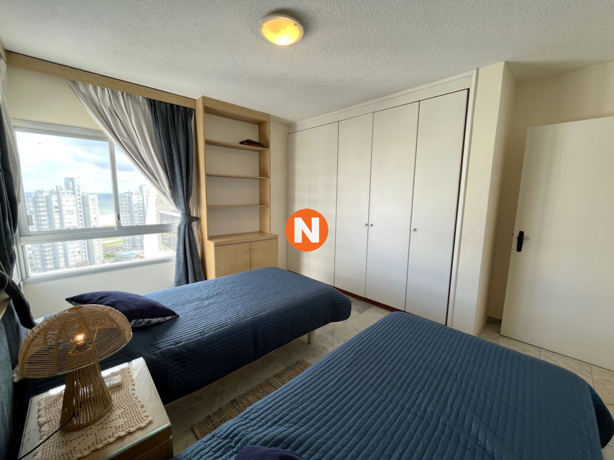 Apartamento Ref.225386 - Penthouse en Venta con 4 dormitorios Playa Brava, Punta del Este