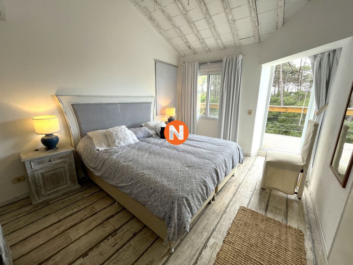 Casa Ref.225095 - Casa en Venta con 3 Dormitorios en Montoya, La Barra