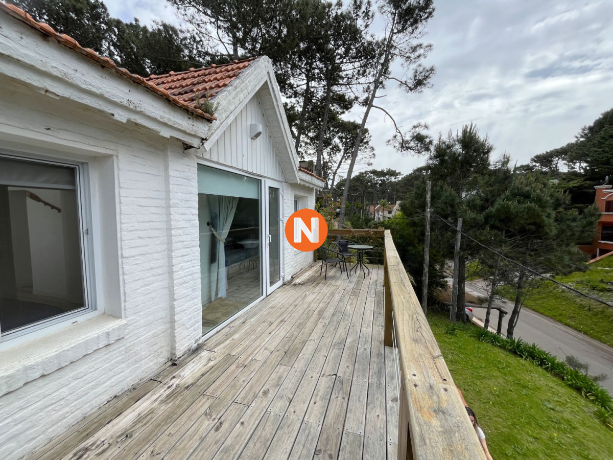 Casa Ref.225095 - Casa en Venta con 3 Dormitorios en Montoya, La Barra