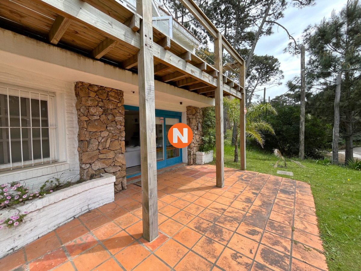 Casa Ref.225095 - Casa en Venta con 3 Dormitorios en Montoya, La Barra