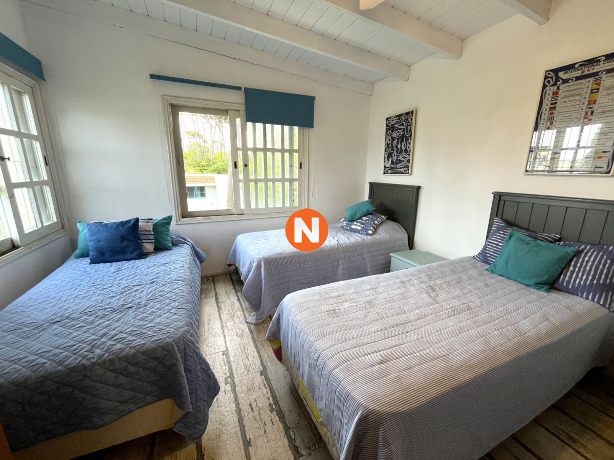 Casa Ref.225095 - Casa en Venta con 3 Dormitorios en Montoya, La Barra