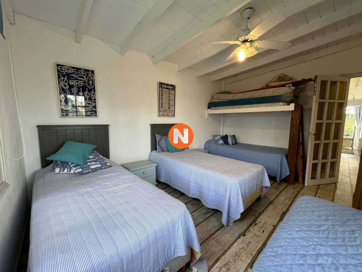 Casa Ref.225095 - Casa en Venta con 3 Dormitorios en Montoya, La Barra