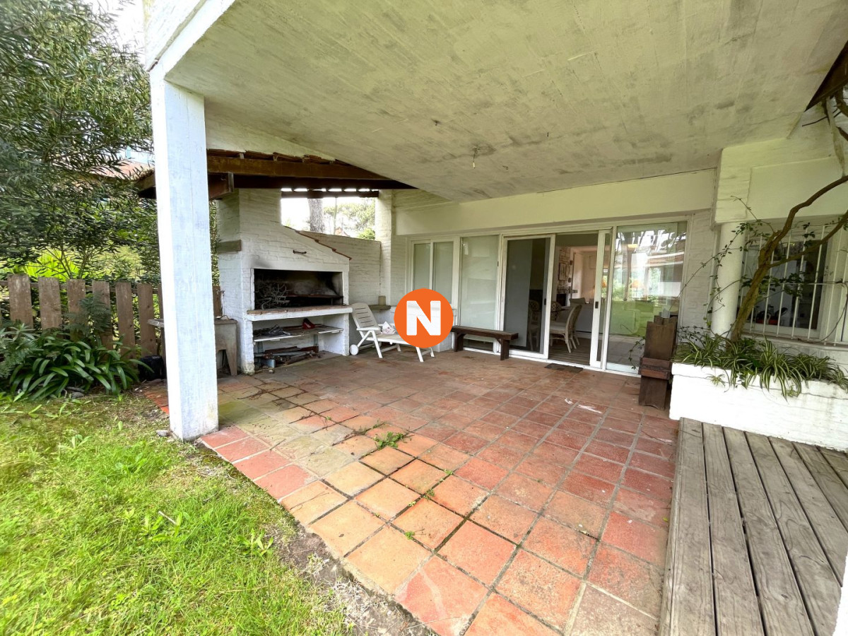 Casa Ref.225095 - Casa en Venta con 3 Dormitorios en Montoya, La Barra