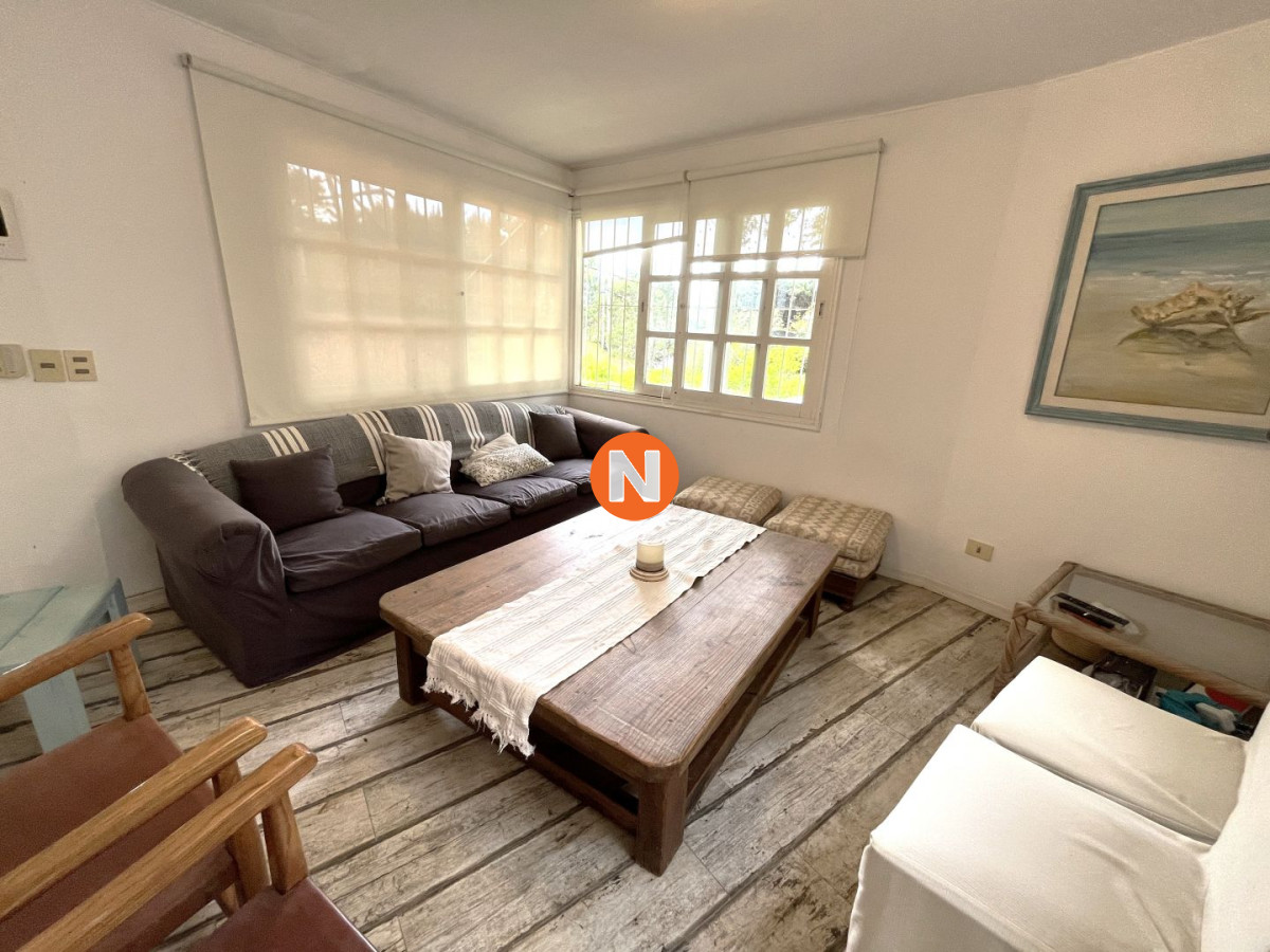 Casa Ref.225095 - Casa en Venta con 3 Dormitorios en Montoya, La Barra