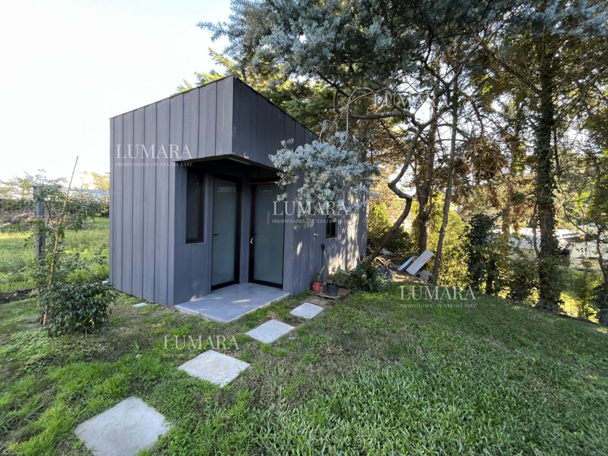 Casa ID.3554 - Casa en venta con 3 Dormitorios en Lugano, Punta del Este