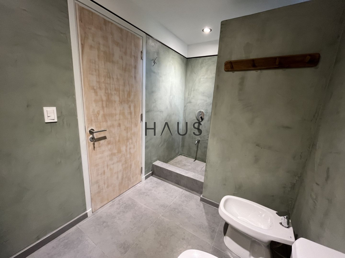 Casa ID.865 - Casa en venta con 3 Dormitorios en Lugano, Punta del Este