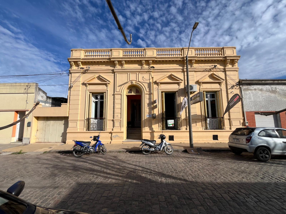 Hermosa casa en Carmelo Colonia