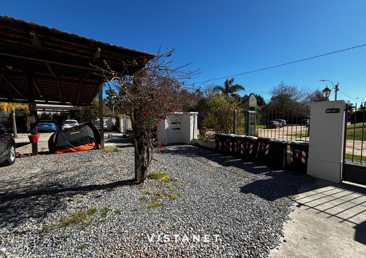 Apartamento ID.177 - Venta Apartamento Dos Dormitorios Parque Miramar