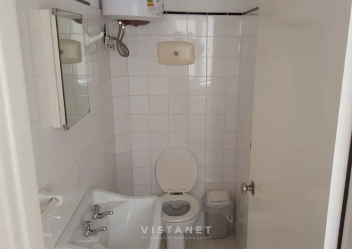 Apartamento ID.239/Venta-Apartamento-de-2-Dormitorios-en-Punta-del-Este-sobre-Rambla- - Venta Apartamento de 2 Dormitorios en Punta del Este sobre Rambla 