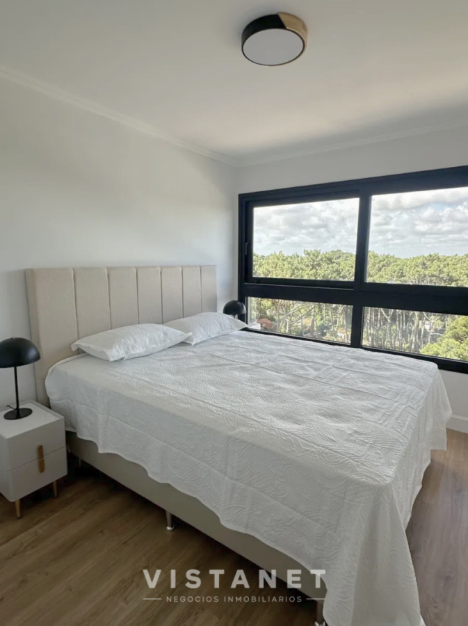 Apartamento ID.302/Apartamento-en-Venta-en-Torre-SeaGarden,-Punta-del-Este- - Apartamento en Venta en Torre SeaGarden, Punta del Este 