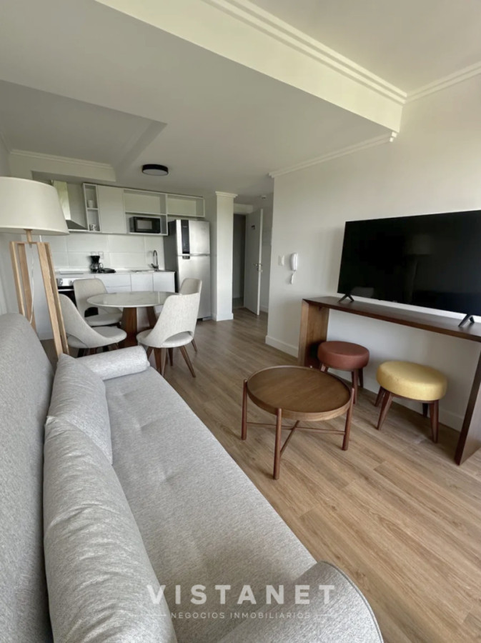 Apartamento ID.302/Apartamento-en-Venta-en-Torre-SeaGarden,-Punta-del-Este- - Apartamento en Venta en Torre SeaGarden, Punta del Este 