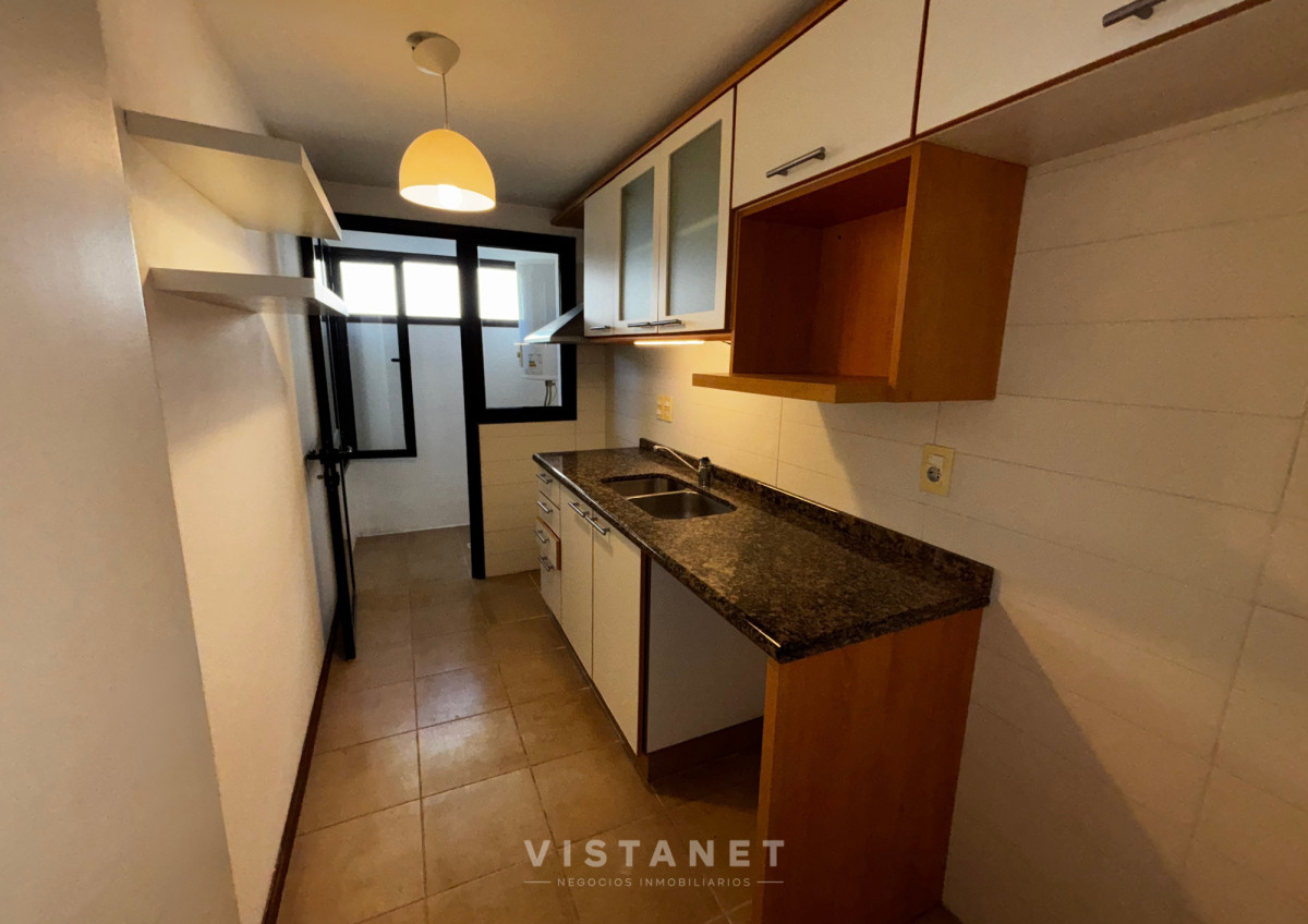 Apartamento ID.177 - Venta Apartamento Dos Dormitorios Parque Miramar