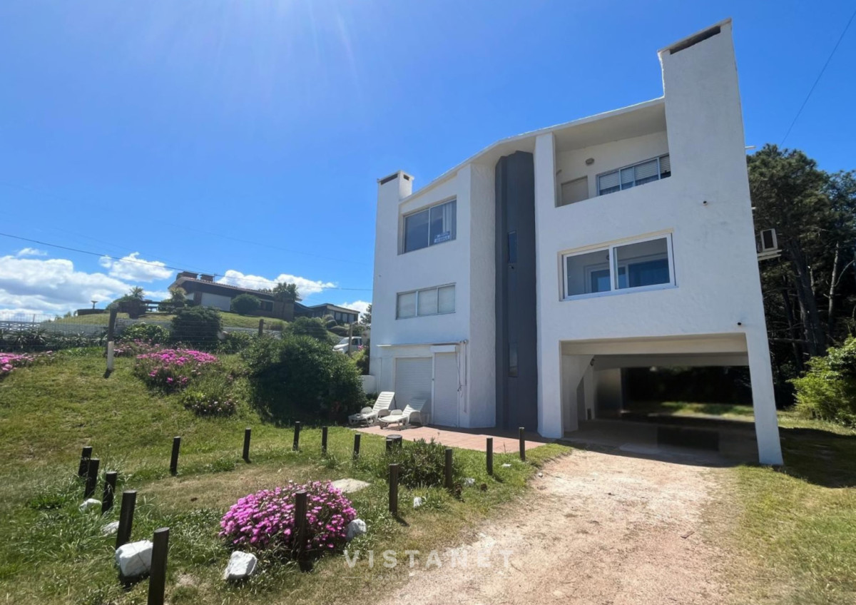 Apartamento ID.249/Venta-de-Apartamento-de-2-Dormitorios-sobre-Rambla,-en-Atlantida - Venta de Apartamento de 2 Dormitorios sobre Rambla, en Atlantida