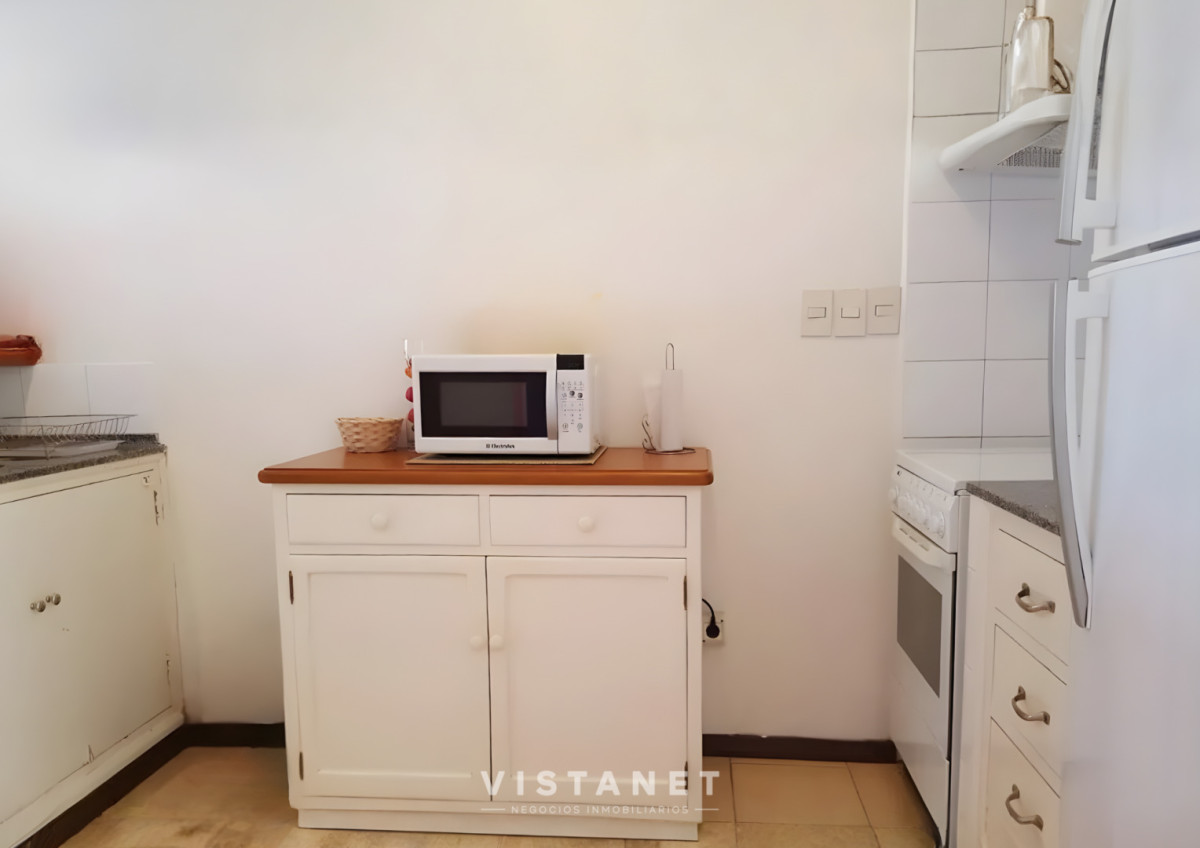 Apartamento ID.239/Venta-Apartamento-de-2-Dormitorios-en-Punta-del-Este-sobre-Rambla- - Venta Apartamento de 2 Dormitorios en Punta del Este sobre Rambla 