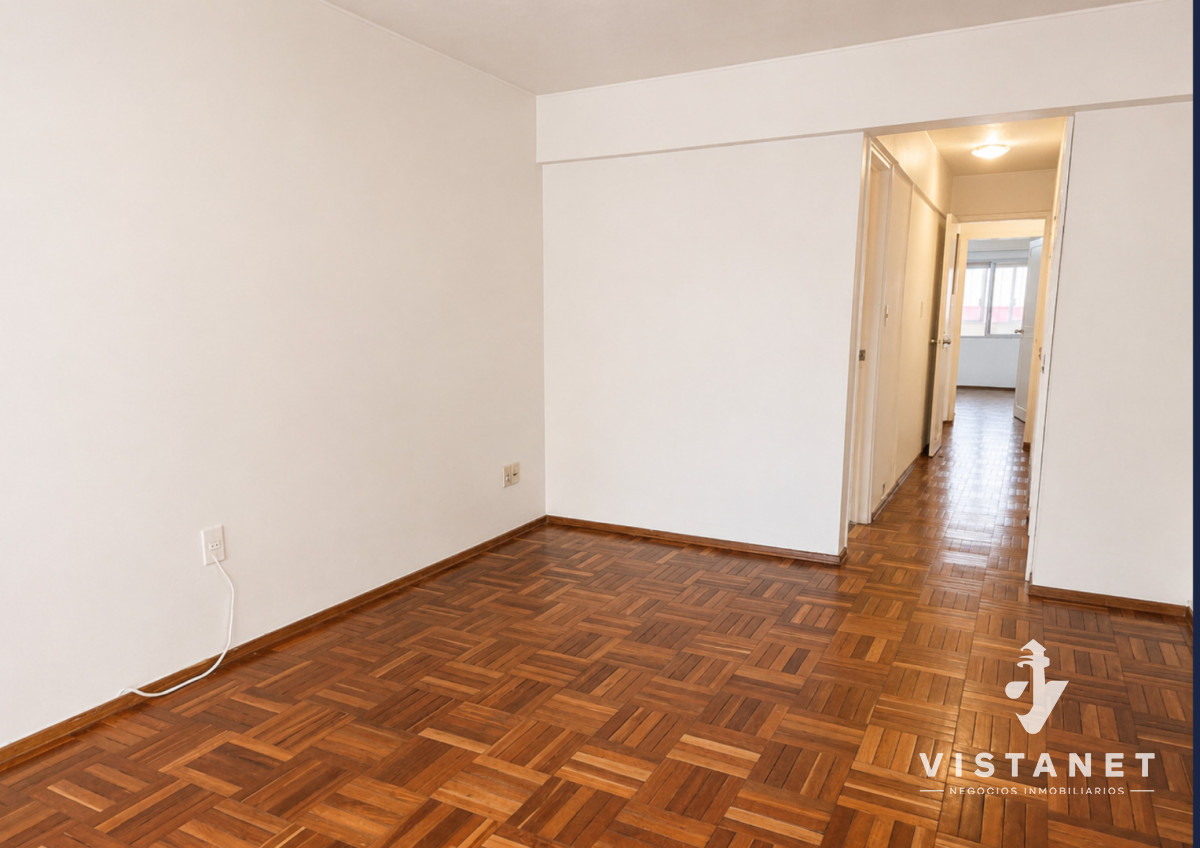 Apartamento ID.442/Venta-Apartamento-de-4-Dormitorios-en-Punta-Carretas-casi-rambla - Venta Apartamento de 4 Dormitorios en Punta Carretas casi rambla