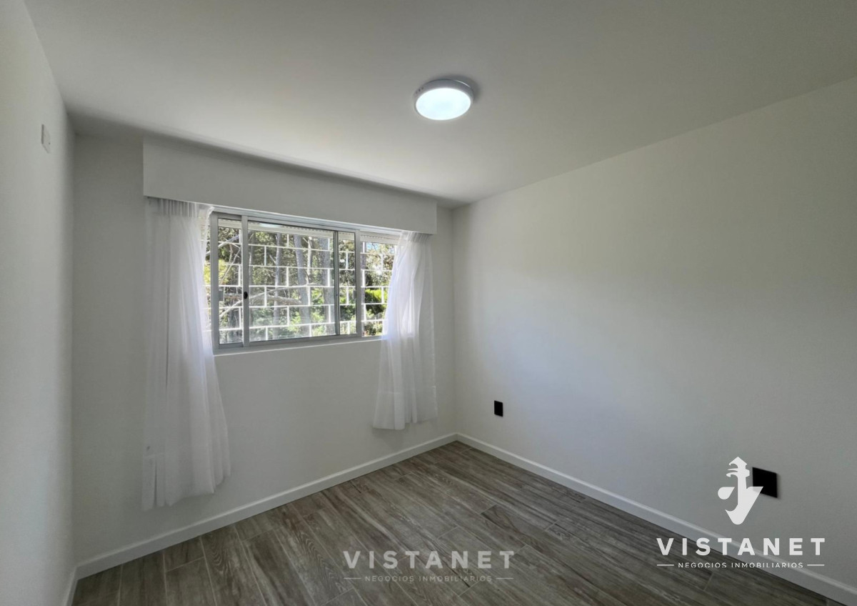 Apartamento ID.249/Venta-de-Apartamento-de-2-Dormitorios-sobre-Rambla,-en-Atlantida - Venta de Apartamento de 2 Dormitorios sobre Rambla, en Atlantida