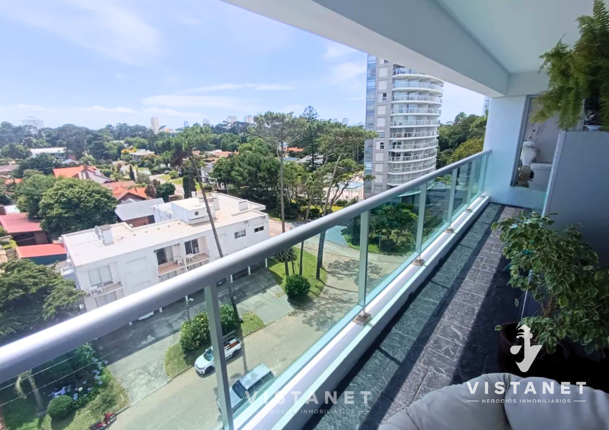 Apartamento ID.145/Apartamento-de-2-dormitorios-en-Punta-del-Este-en-Alquiler-anual - Apartamento de 2 dormitorios en Punta del Este en Alquiler anual