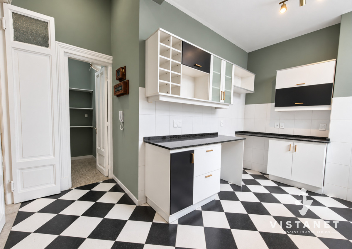 Apartamento ID.452/Venta-Apartamento-4-Dormitorios-Centro- - Venta Apartamento 4 Dormitorios Centro 