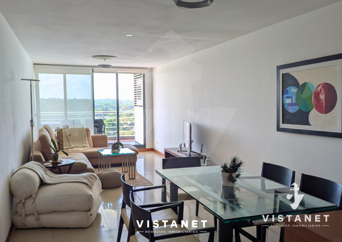 Apartamento ID.8/Apartamento-En-Alquiler-Anual,-2-Dormitorios-Con-Vista-Al-Mar - Apartamento En Alquiler Anual, 2 Dormitorios Con Vista Al Mar