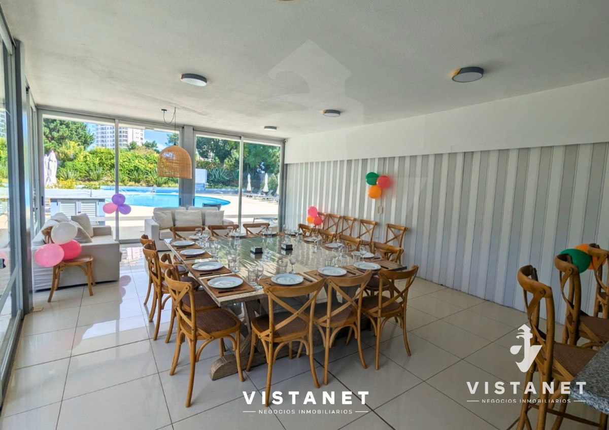 Apartamento ID.8/Apartamento-En-Alquiler-Anual,-2-Dormitorios-Con-Vista-Al-Mar - Apartamento En Alquiler Anual, 2 Dormitorios Con Vista Al Mar