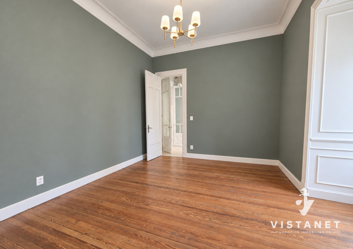 Apartamento ID.452/Venta-Apartamento-4-Dormitorios-Centro- - Venta Apartamento 4 Dormitorios Centro 