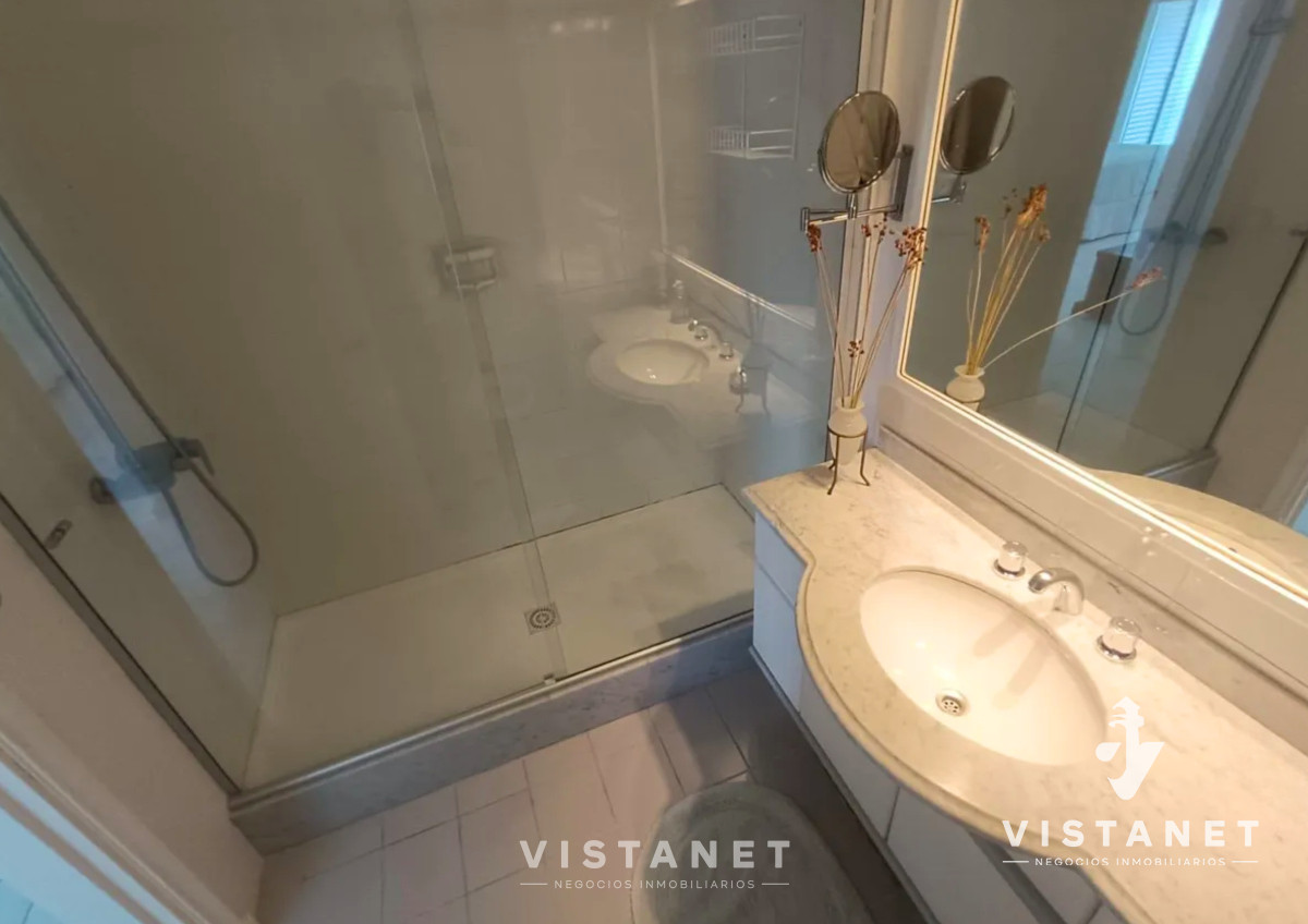 Apartamento ID.145/Apartamento-de-2-dormitorios-en-Punta-del-Este-en-Alquiler-anual - Apartamento de 2 dormitorios en Punta del Este en Alquiler anual