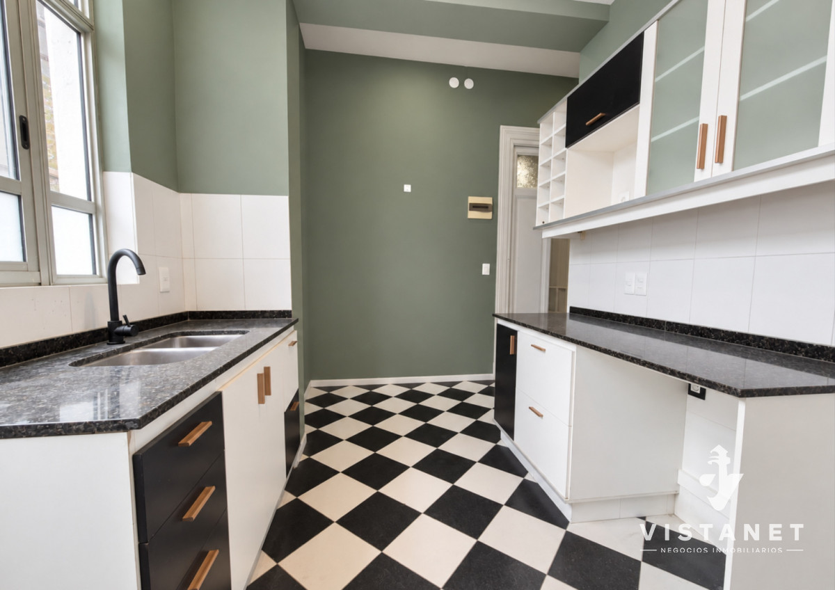 Apartamento ID.452/Venta-Apartamento-4-Dormitorios-Centro- - Venta Apartamento 4 Dormitorios Centro 