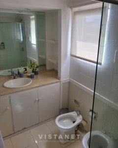 Apartamento ID.239/Venta-Apartamento-de-2-Dormitorios-en-Punta-del-Este-sobre-Rambla- - Venta Apartamento de 2 Dormitorios en Punta del Este sobre Rambla 