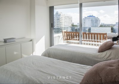 Apartamento ID.186/Venta-Apartamento-Tres-Dormitorios-Punta-del-Este- - Venta Apartamento Tres Dormitorios Punta del Este 