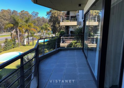 Apartamento ID.177 - Venta Apartamento Dos Dormitorios Parque Miramar