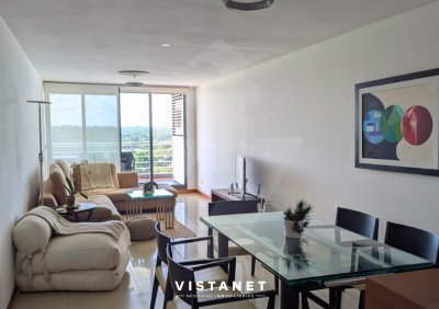 Apartamento ID.8/Apartamento-En-Alquiler-Anual,-2-Dormitorios-Con-Vista-Al-Mar - Apartamento En Alquiler Anual, 2 Dormitorios Con Vista Al Mar