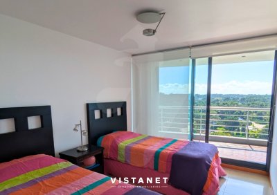 Apartamento ID.8/Apartamento-En-Alquiler-Anual,-2-Dormitorios-Con-Vista-Al-Mar - Apartamento En Alquiler Anual, 2 Dormitorios Con Vista Al Mar