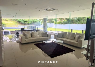 Apartamento ID.8/Apartamento-En-Alquiler-Anual,-2-Dormitorios-Con-Vista-Al-Mar - Apartamento En Alquiler Anual, 2 Dormitorios Con Vista Al Mar