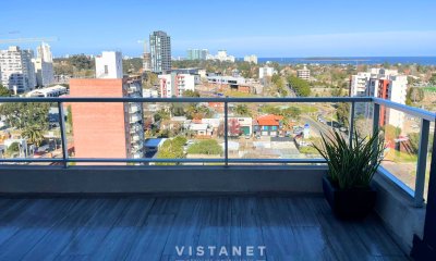 Hermoso Penthouse en Venta, 3 dormitorios en Maldonado