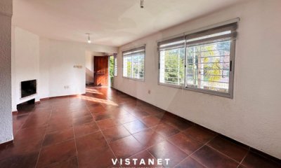 Apartamento En Venta 2 Dormitorios, A Una Cuadra De La Playa Villa Argentina