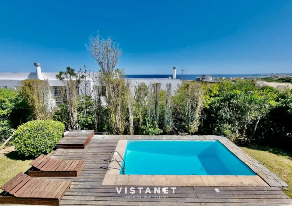 Casa ID.293 - Gran Propiedad en Barrio Privado Punta Piedras - El Chorro