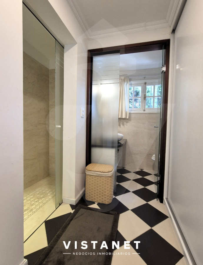 Casa ID.14 - Gran Casa Familiar En Alquiler Anual, 5 Dormitorios En Punta Del Este