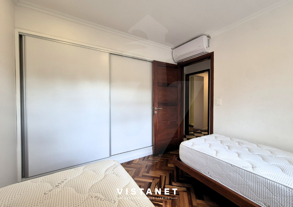 Casa ID.14 - Gran Casa Familiar En Alquiler Anual, 5 Dormitorios En Punta Del Este