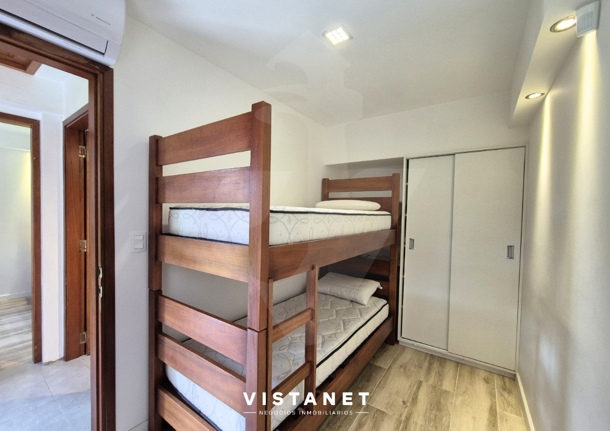 Casa ID.14 - Gran Casa Familiar En Alquiler Anual, 5 Dormitorios En Punta Del Este