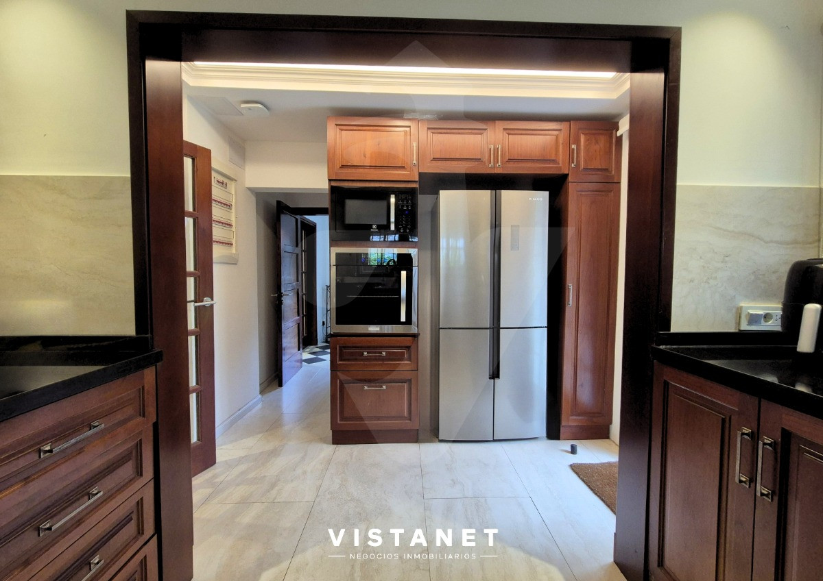 Casa ID.14 - Gran Casa Familiar En Alquiler Anual, 5 Dormitorios En Punta Del Este