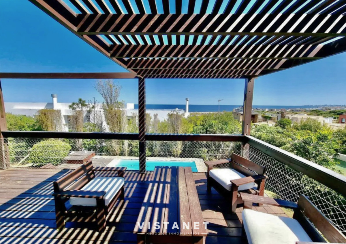 Casa ID.293 - Gran Propiedad en Barrio Privado Punta Piedras - El Chorro