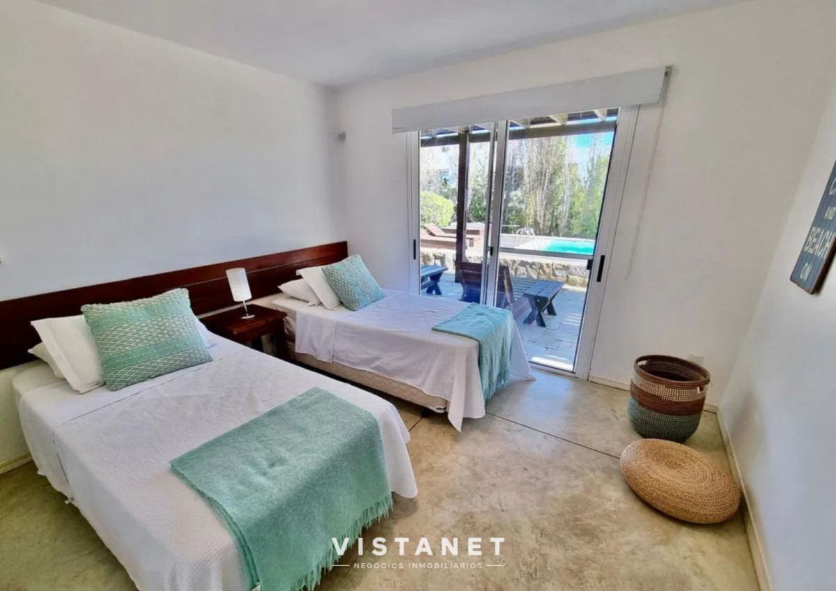 Casa ID.293 - Gran Propiedad en Barrio Privado Punta Piedras - El Chorro