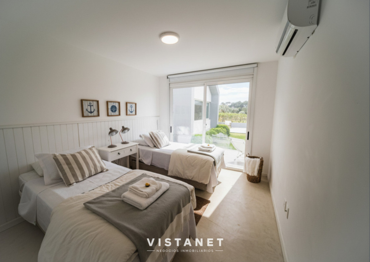 Casa ID.292 - Venta de Gran Residencia en Barrio Privado - José Ignacio