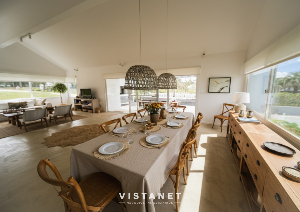 Casa ID.292 - Venta de Gran Residencia en Barrio Privado - José Ignacio